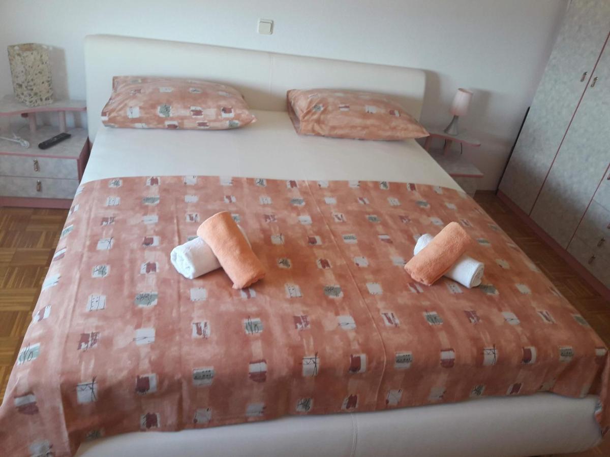 Apartmani Mila Podstrana Exteriör bild