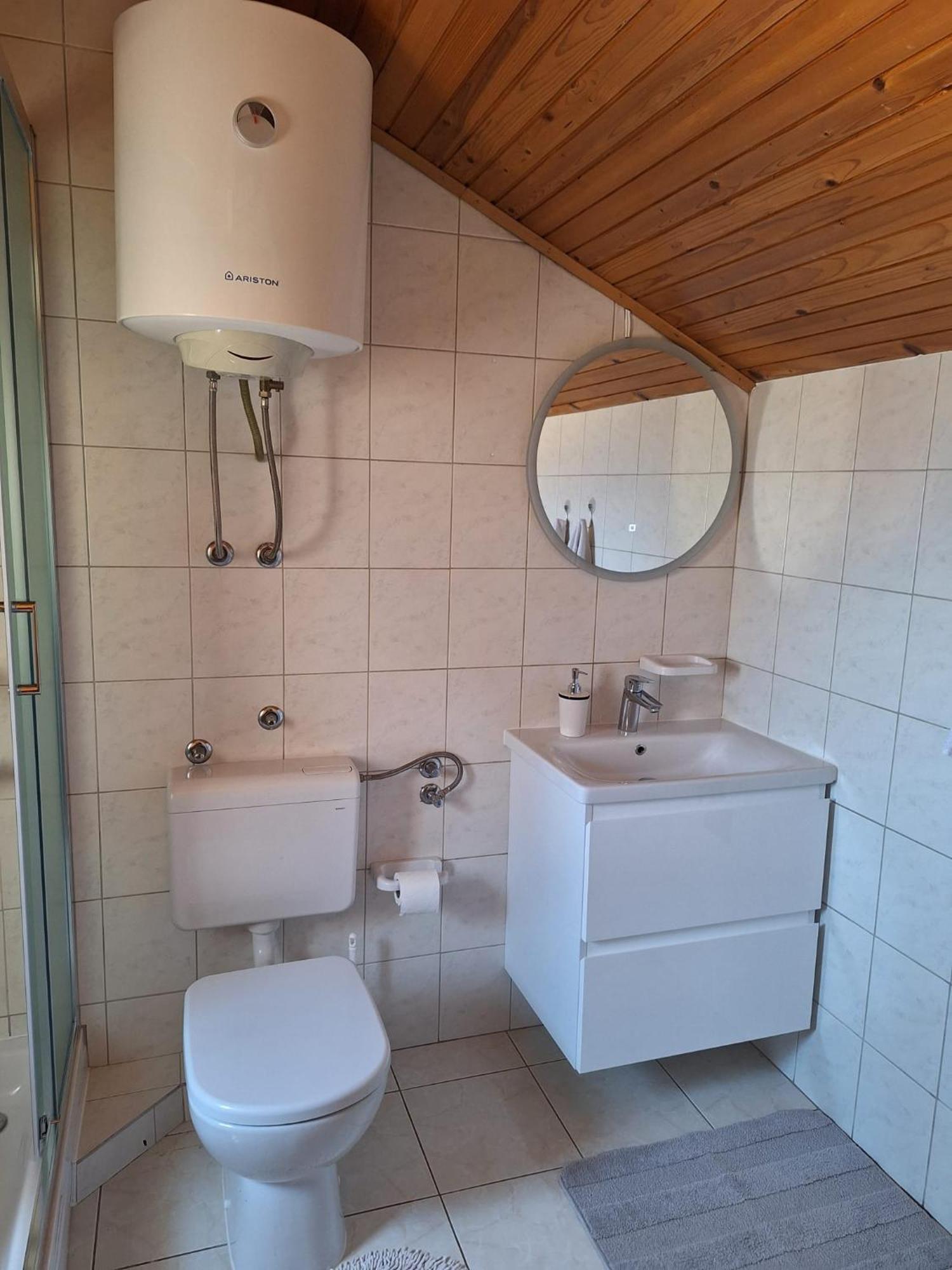 Apartmani Mila Podstrana Exteriör bild