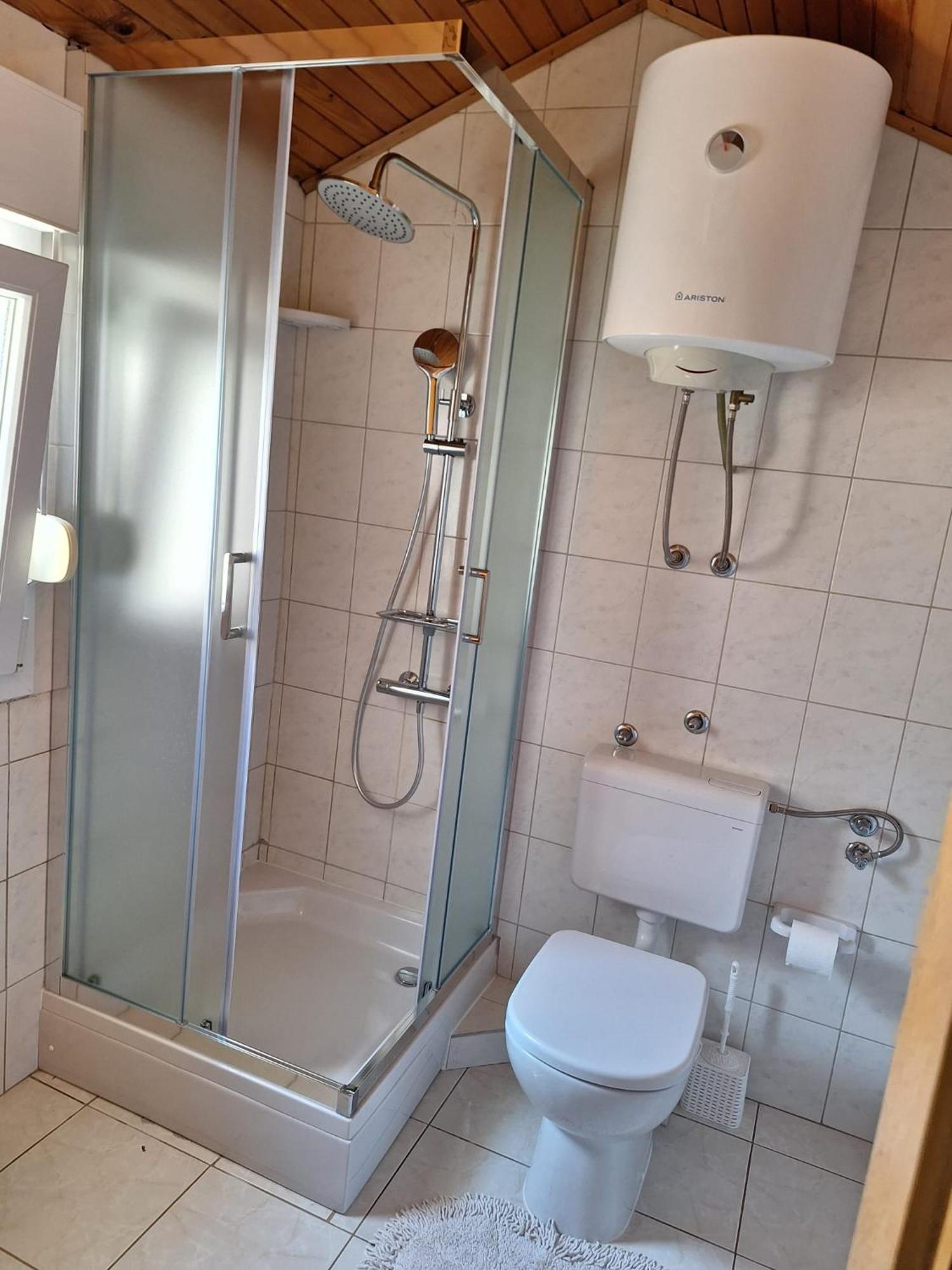 Apartmani Mila Podstrana Exteriör bild
