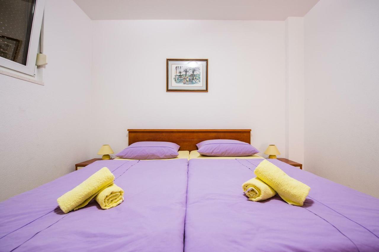 Apartmani Mila Podstrana Exteriör bild